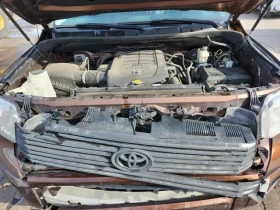 Toyota Tundra 5.7L 8 4x4 w/Rear Wheel Drv | Mobile.bg � ����� ������ 4
