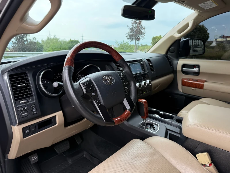 Toyota Sequoia PLATINUM 5.7 V8, снимка 11 - Автомобили и джипове - 52426592