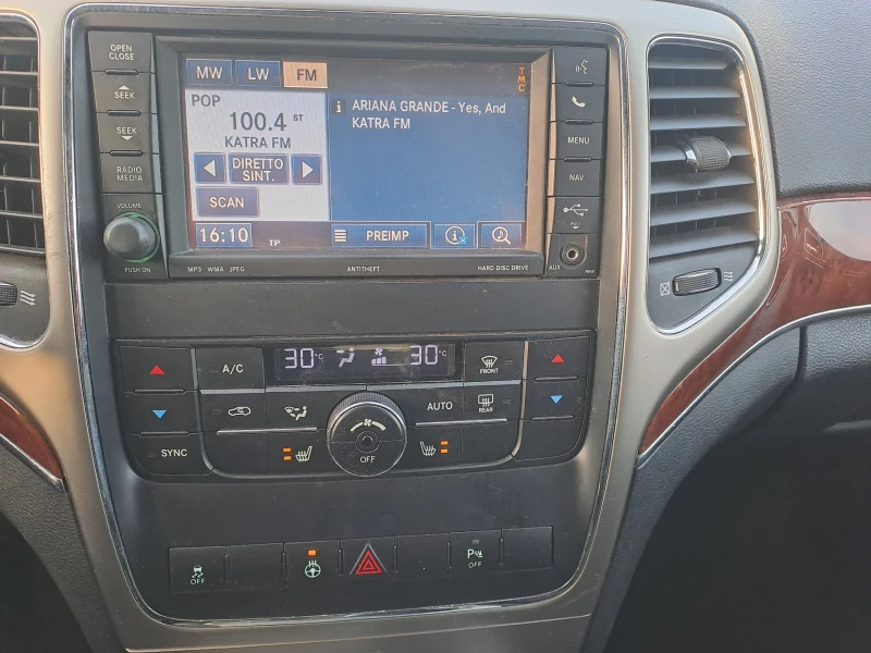 Jeep Grand cherokee 3, 0CRD, FULL, снимка 14 - Автомобили и джипове - 52553910