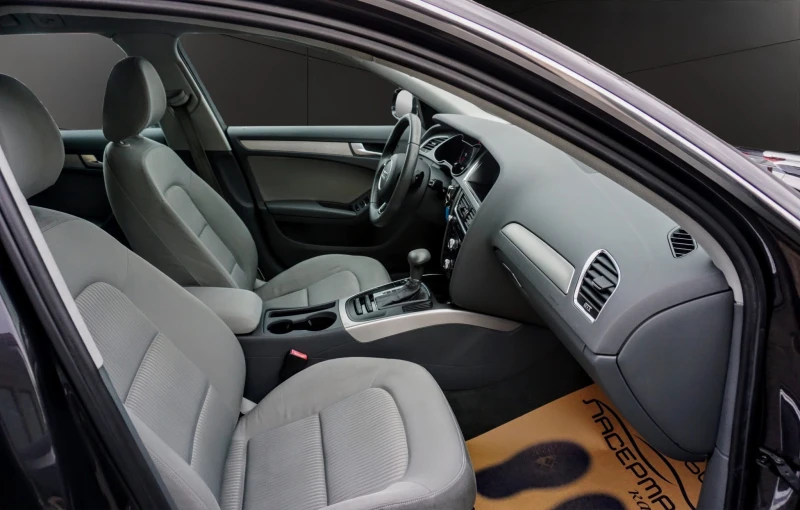 Audi A4 2.0TDI AVANT BUSINESS, снимка 15 - Автомобили и джипове - 52885038