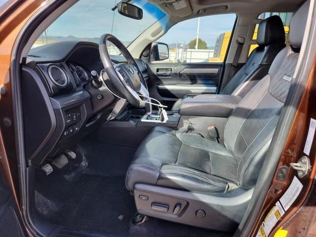 Toyota Tundra 5.7L 8 4x4 w/Rear Wheel Drv, снимка 12 - Автомобили и джипове - 53012200