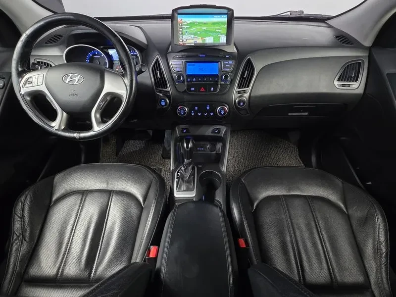 Hyundai Tucson Diesel (E-Vgt) 2Wd Smart Special, снимка 7 - Автомобили и джипове - 56304314