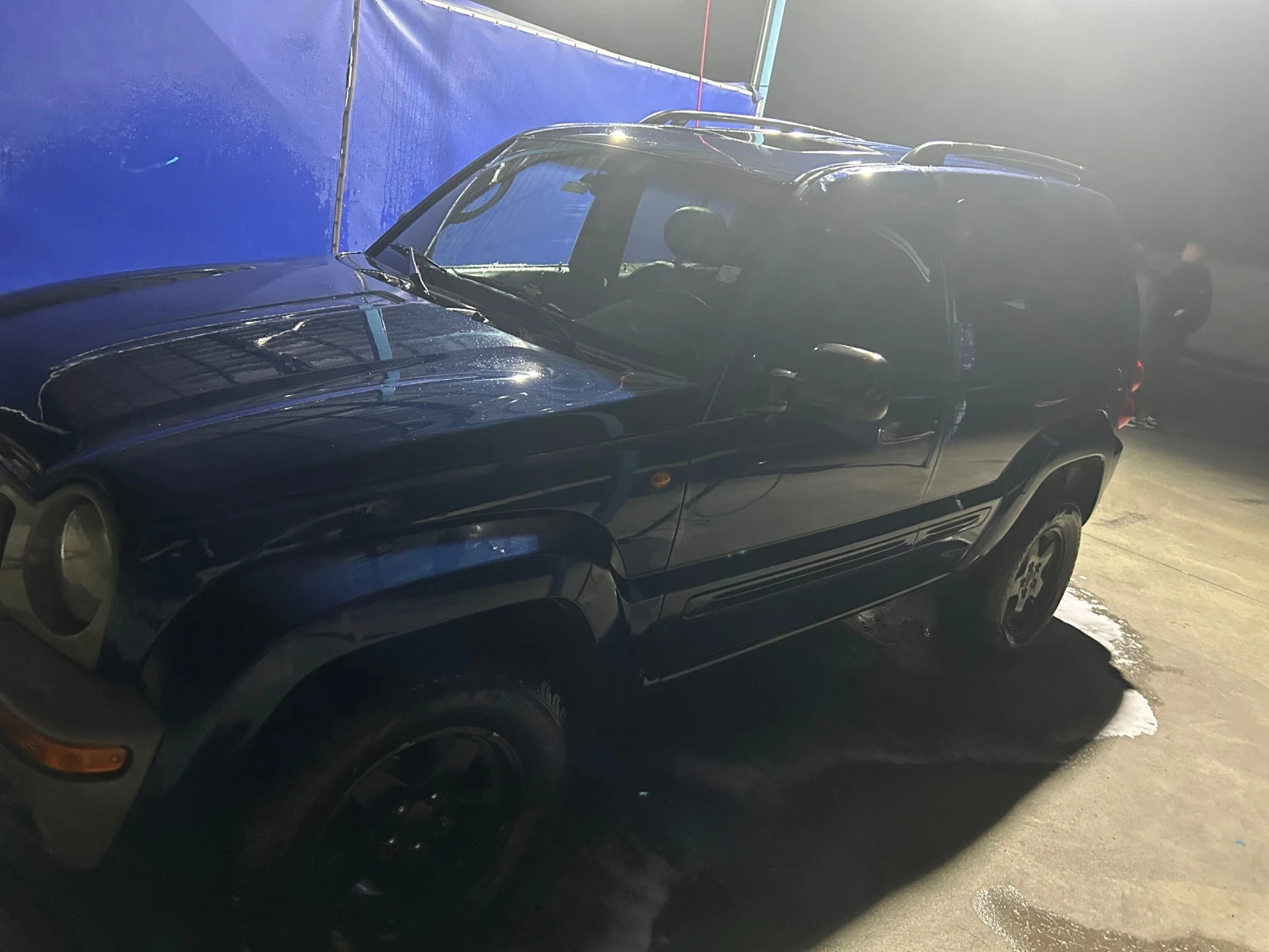 Jeep Cherokee  - изображение 5