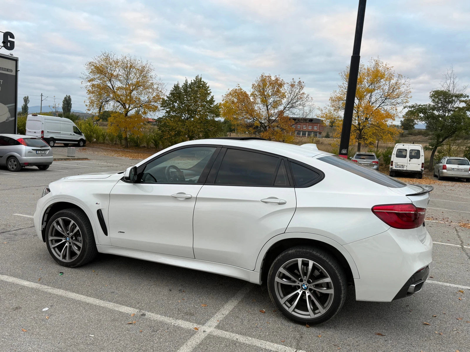 BMW X6 3.0 -  | Mobile.bg   7