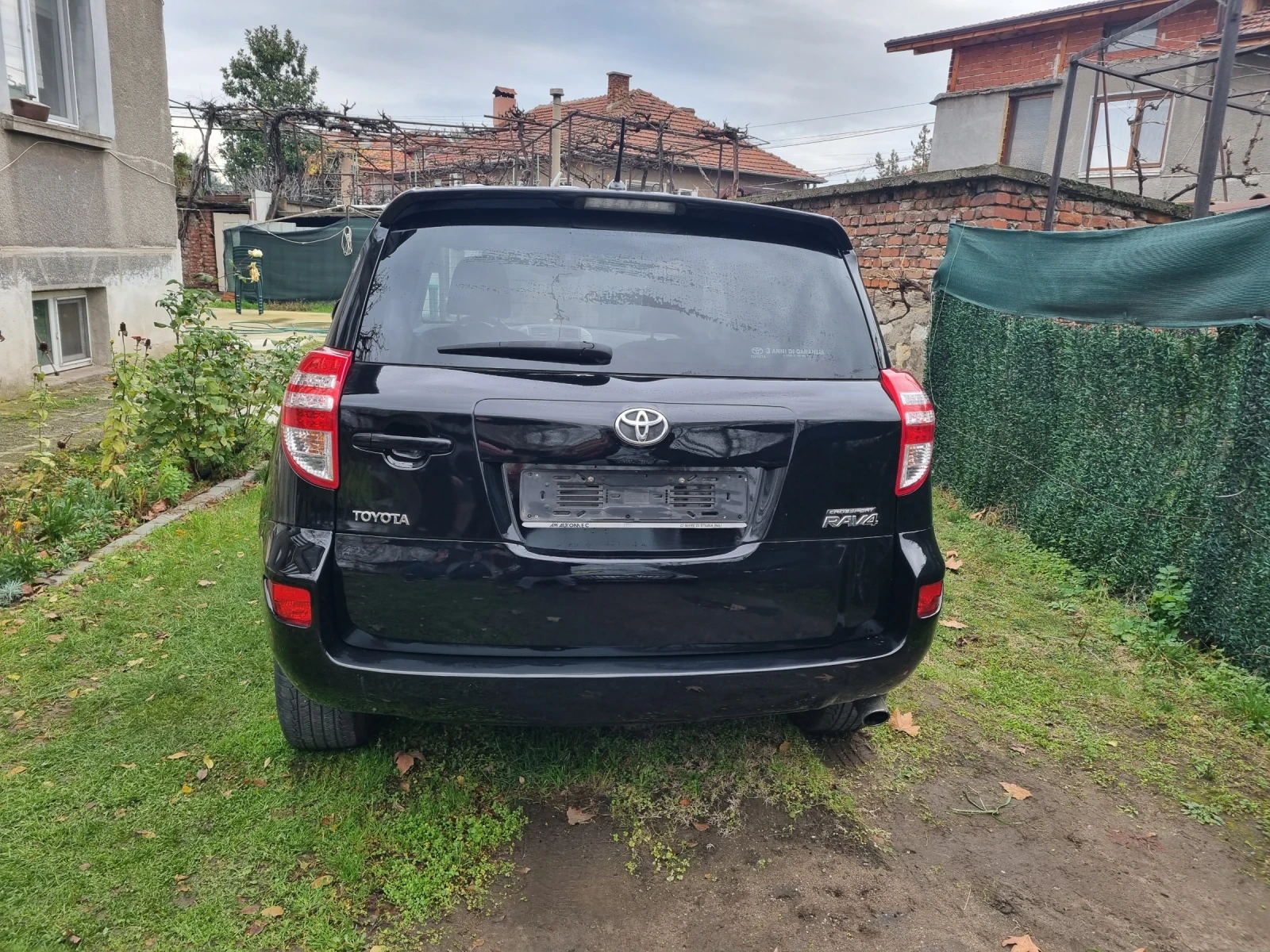 Toyota Rav4 2.2 - изображение 3