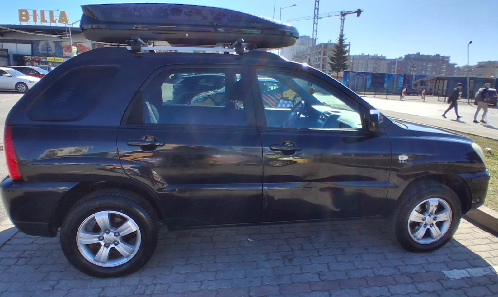 Kia Sportage 2.0 ГАЗ, снимка 3 - Автомобили и джипове - 53805440