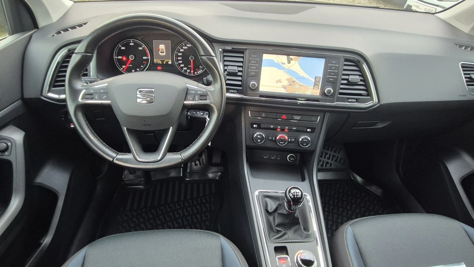 Seat Ateca 1.6TDI 100%РЕАЛЕН ПРОБЕГ НАВИ КАМЕРА ЛИЗИНГ ВИДЕО , снимка 8 - Автомобили и джипове - 54033871