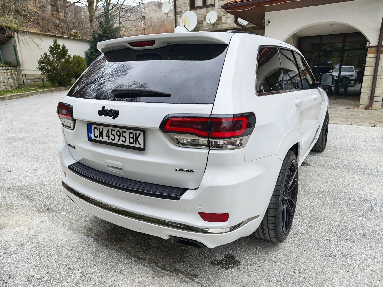 Jeep Grand cherokee 5.7 Hemi High altitude ������ | Mobile.bg � ����������� 4