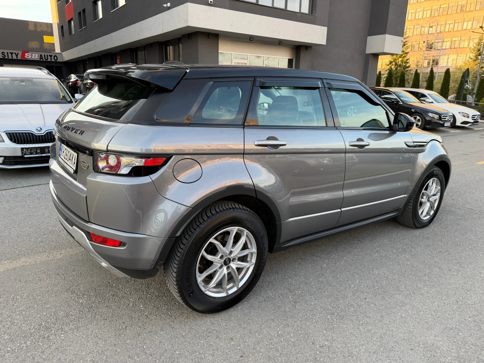 Land Rover Range Rover Evoque, снимка 7 - Автомобили и джипове - 54130565