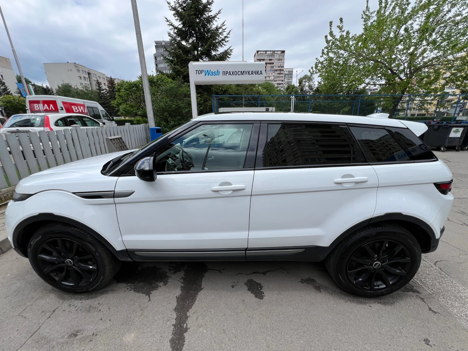 Land Rover Range Rover Evoque, снимка 8 - Автомобили и джипове - 54642135