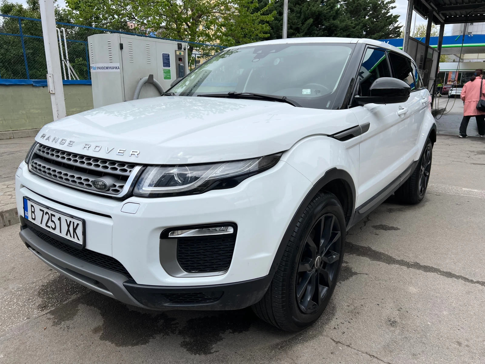 Land Rover Range Rover Evoque, снимка 4 - Автомобили и джипове - 54642135