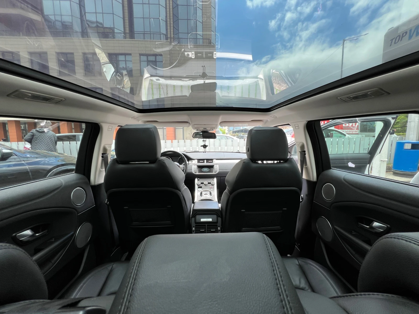 Land Rover Range Rover Evoque, снимка 14 - Автомобили и джипове - 54642135