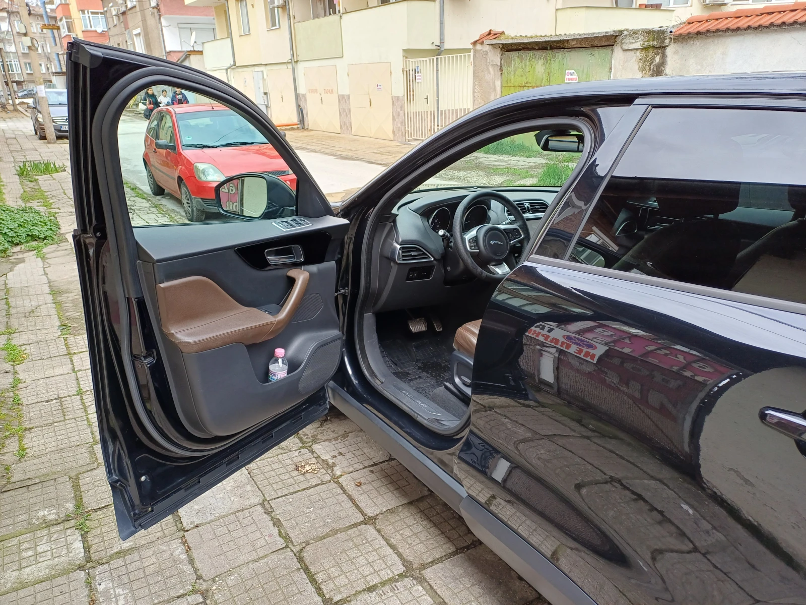 Jaguar F-PACE, снимка 5 - Автомобили и джипове - 55009354