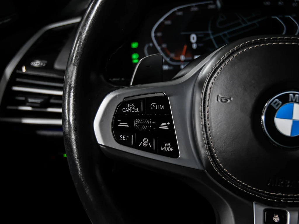 BMW X5 xDrive40i | M SPORT | HUD | CRYSTAL , снимка 9 - Автомобили и джипове - 55512945