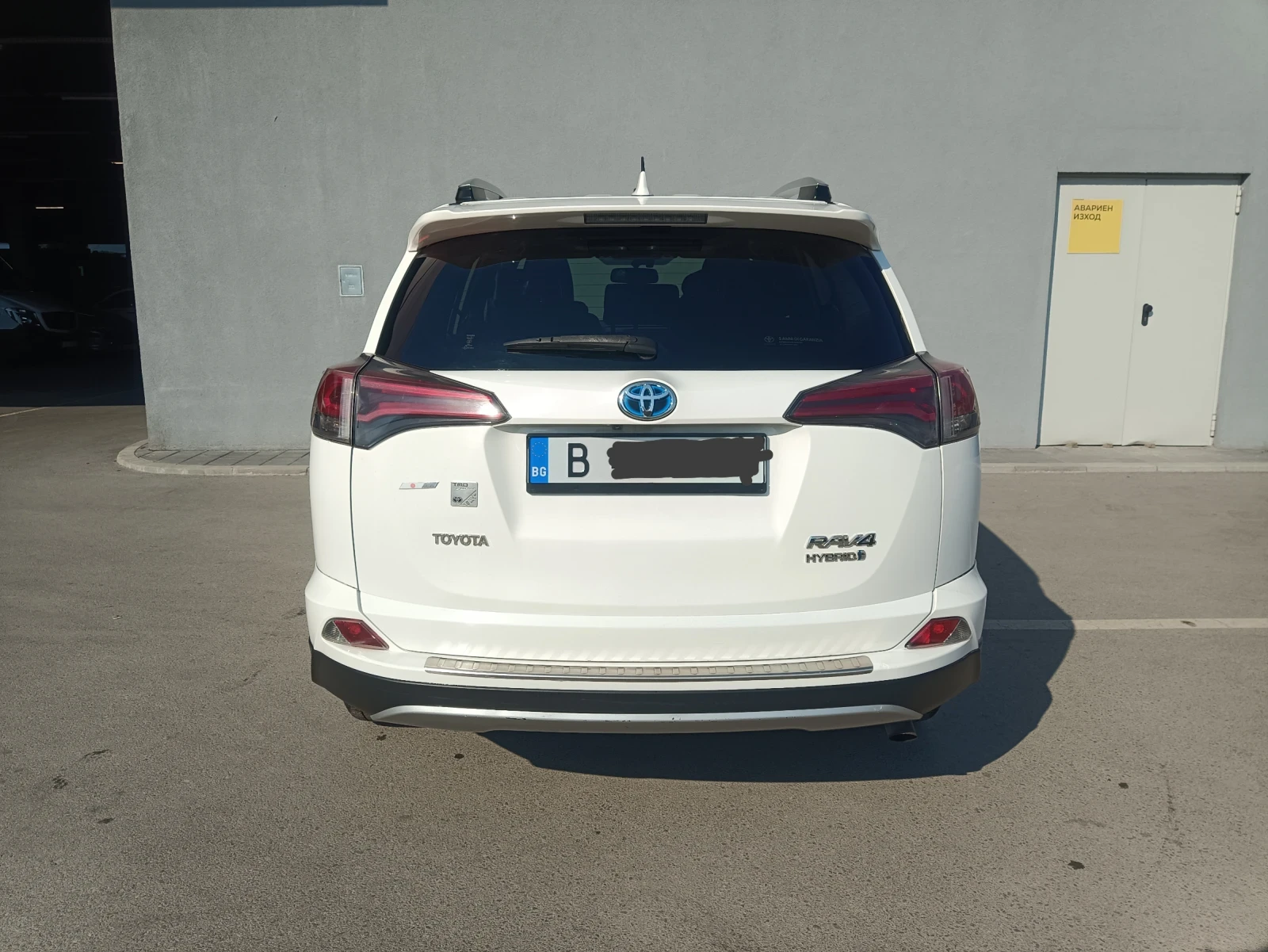Toyota Rav4, снимка 3 - Автомобили и джипове - 55566093