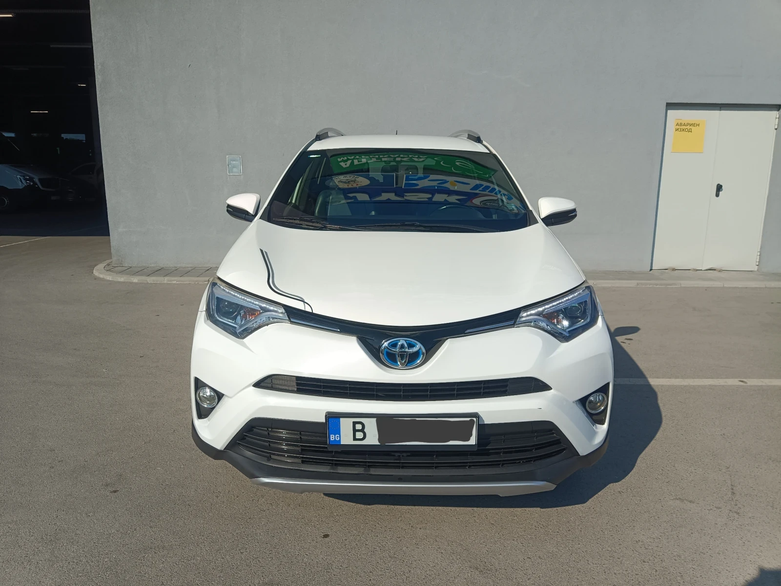 Toyota Rav4, снимка 17 - Автомобили и джипове - 55566093