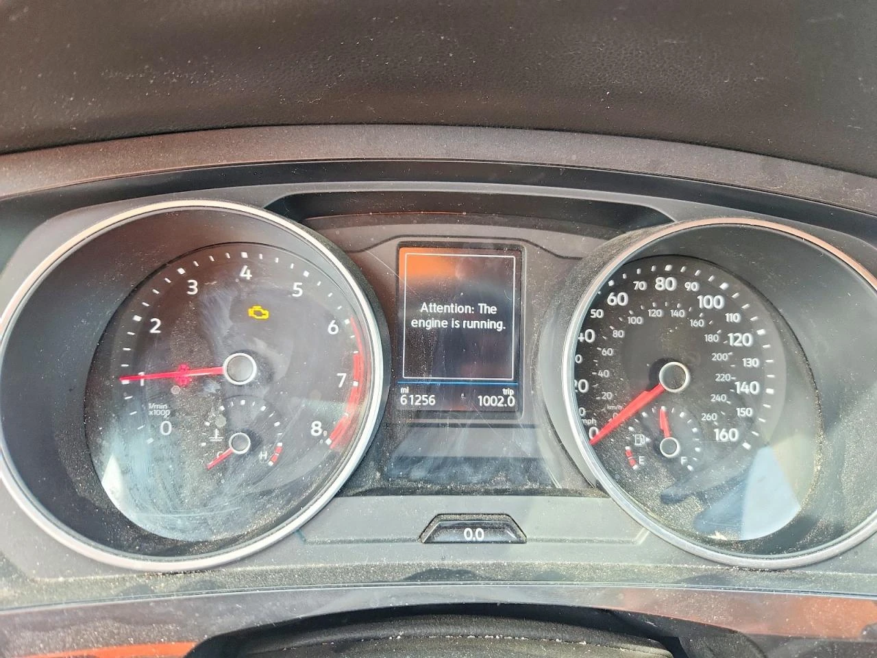 VW Tiguan 2.0l Volkswagen Se, снимка 9 - Автомобили и джипове - 56041531