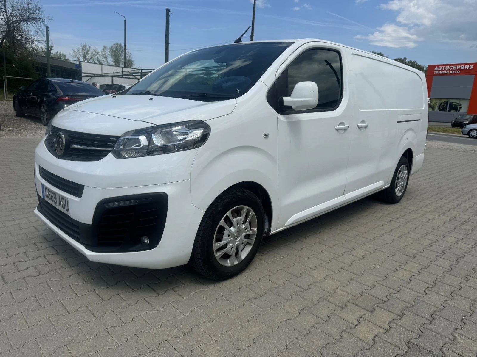 Opel Vivaro 1.5 Turbo Diesel Facelift 168000km Реални