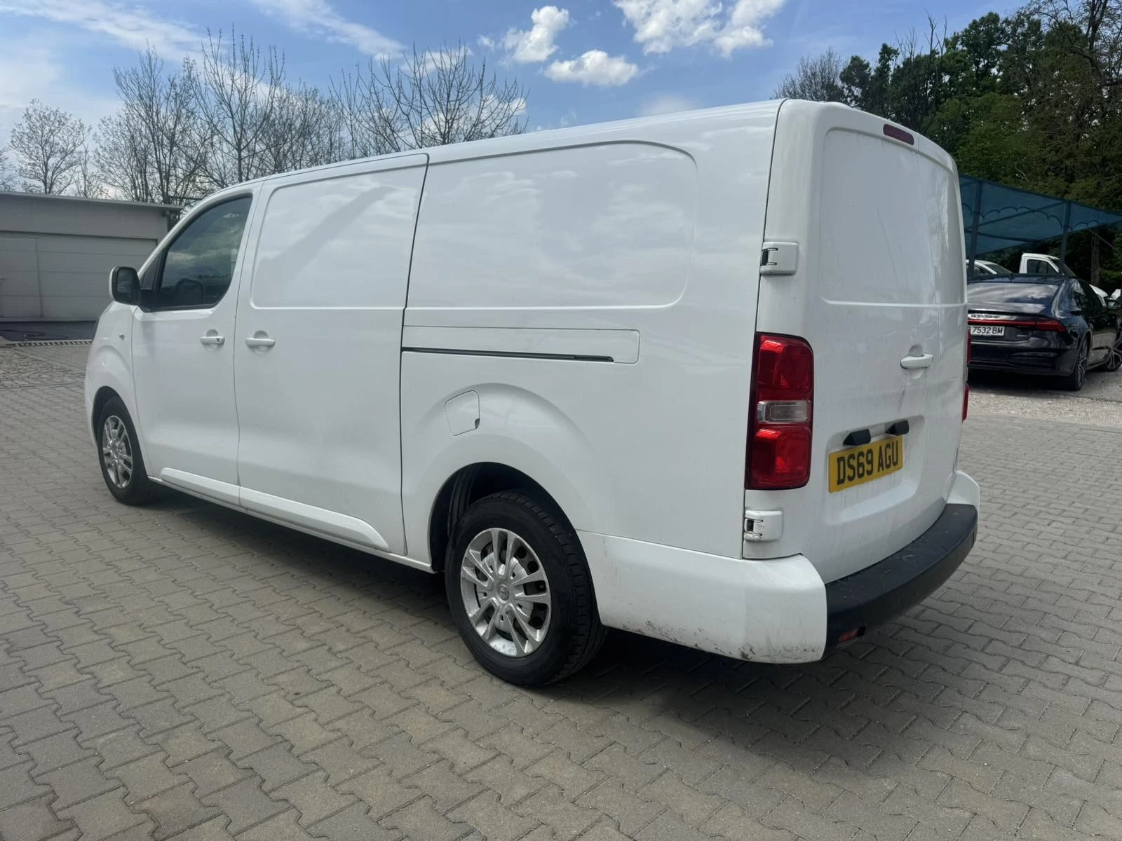 Opel Vivaro 1.5 Turbo Diesel Facelift 168000km Реални, снимка 5 - Бусове и автобуси - 54454305