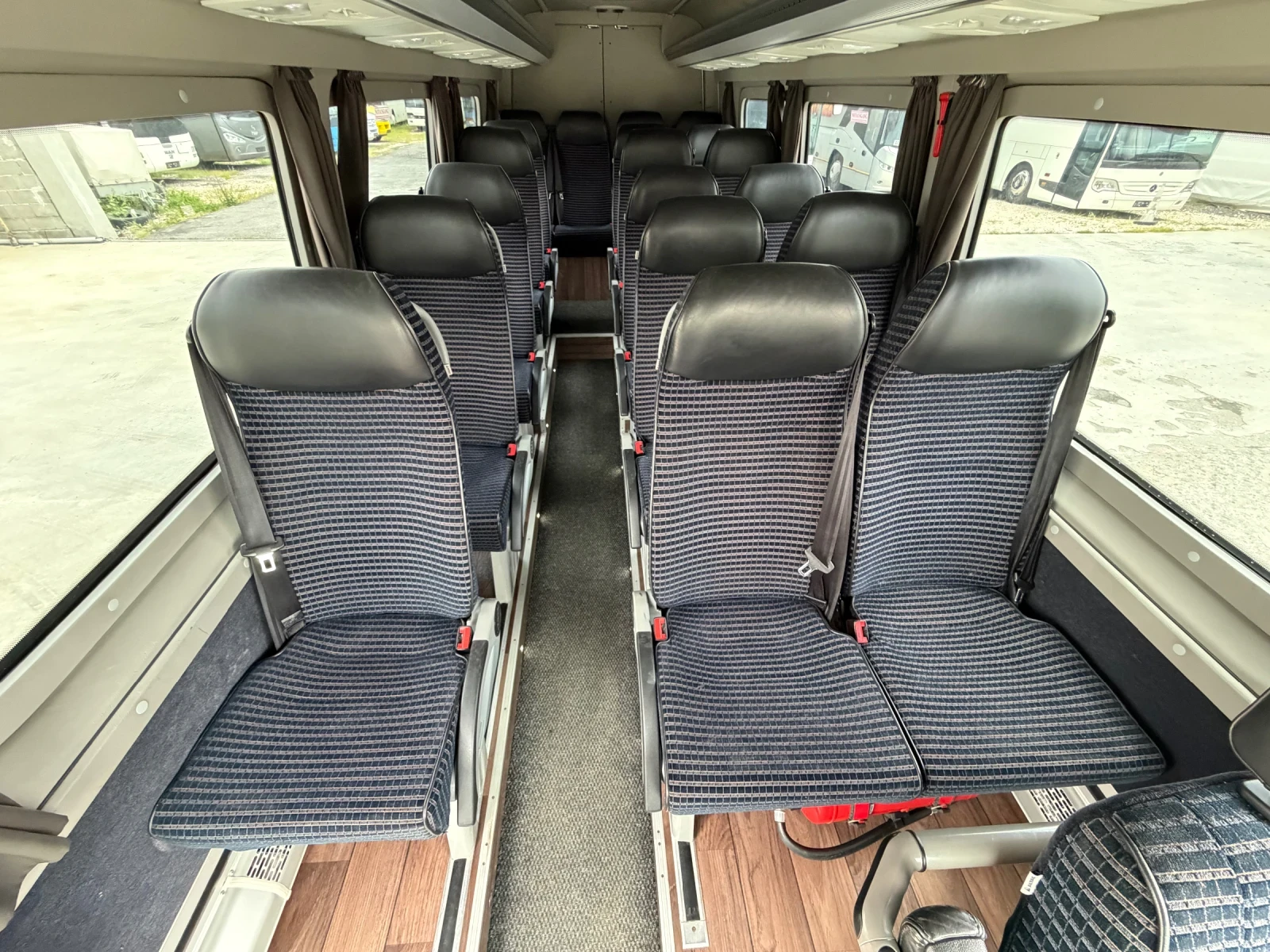 Mercedes-Benz Sprinter 516 Altas дълбок багажник, снимка 5 - Бусове и автобуси - 54493233