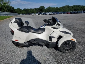  Can-Am Spyder