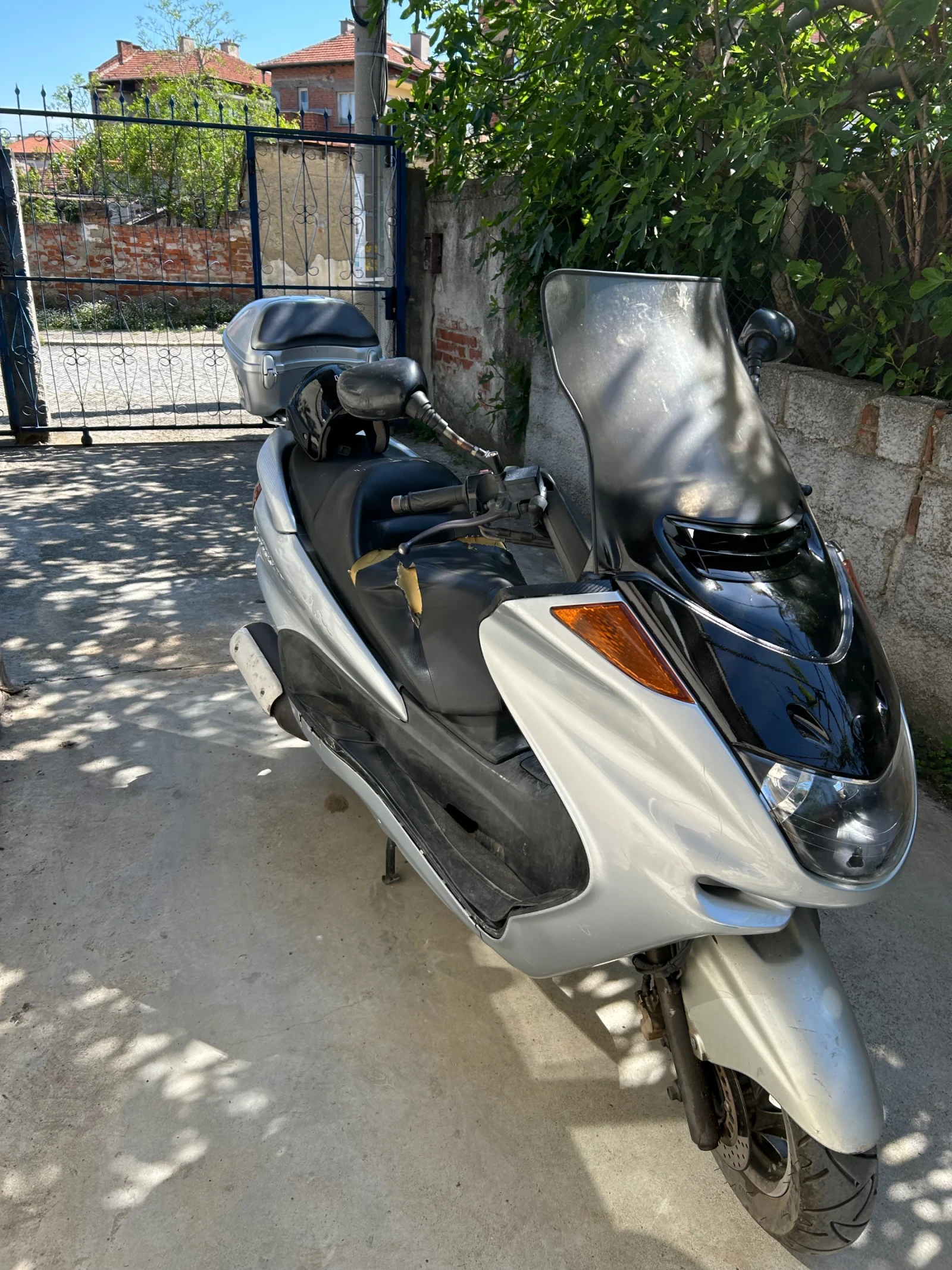 Yamaha Majesty 250 - изображение 2