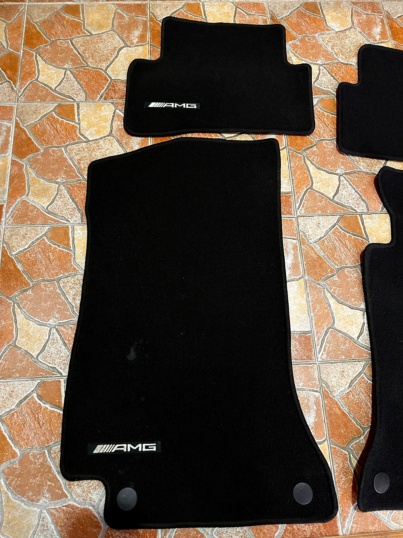 /AMG     | Mobile.bg   4