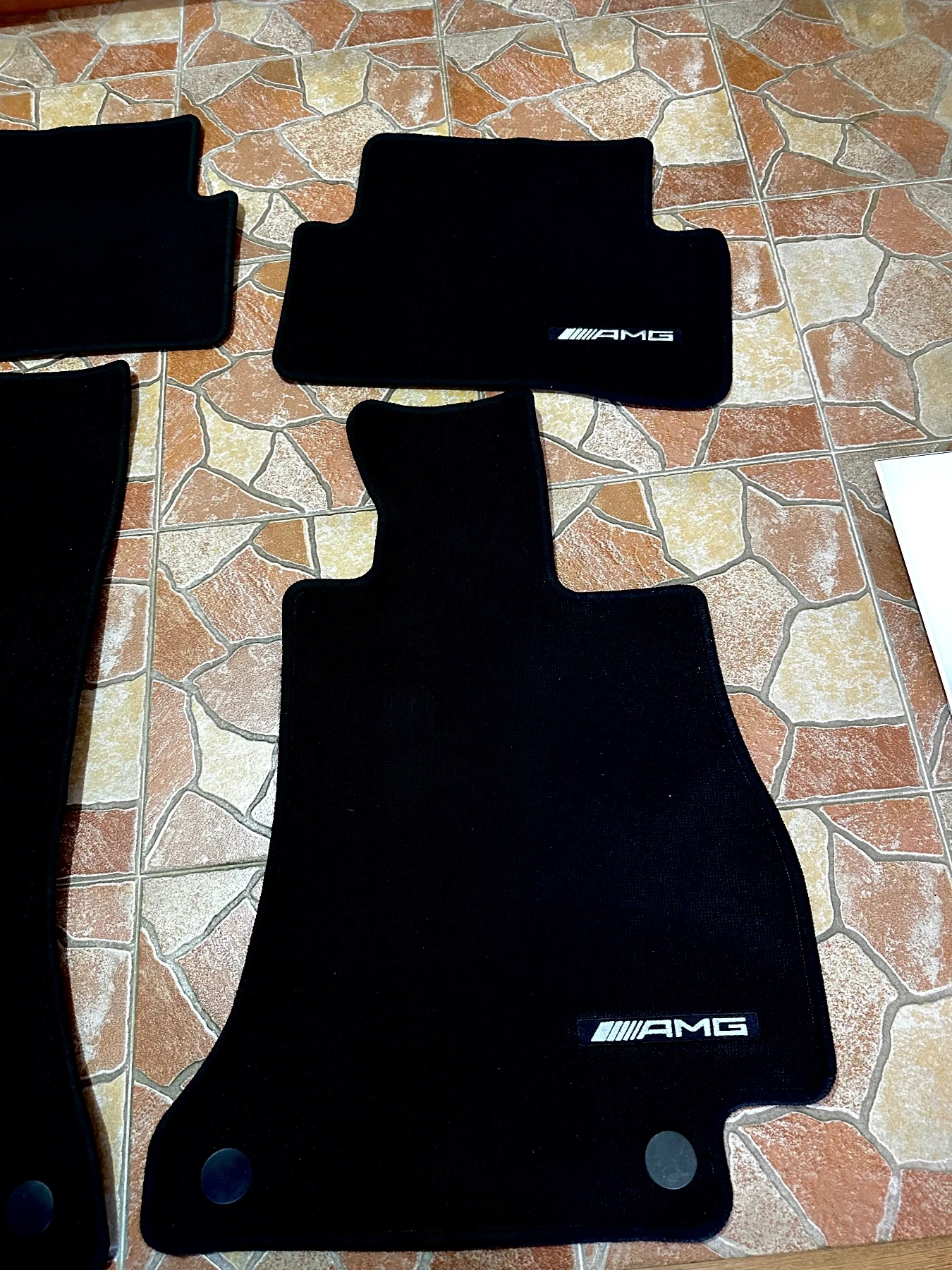 /AMG     | Mobile.bg   3