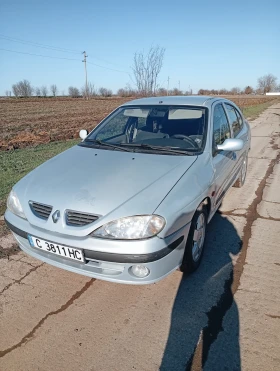 Renault Megane, снимка 2