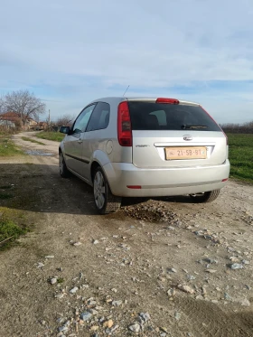 Ford Fiesta 1.3i климатик 70к - 1250 € / 2444.79 лв. - 51759457 8
