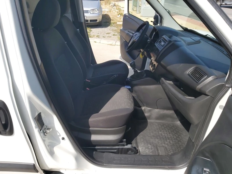 Opel Combo 1.6d-Euro-5B, снимка 14 - Автомобили и джипове - 41883172