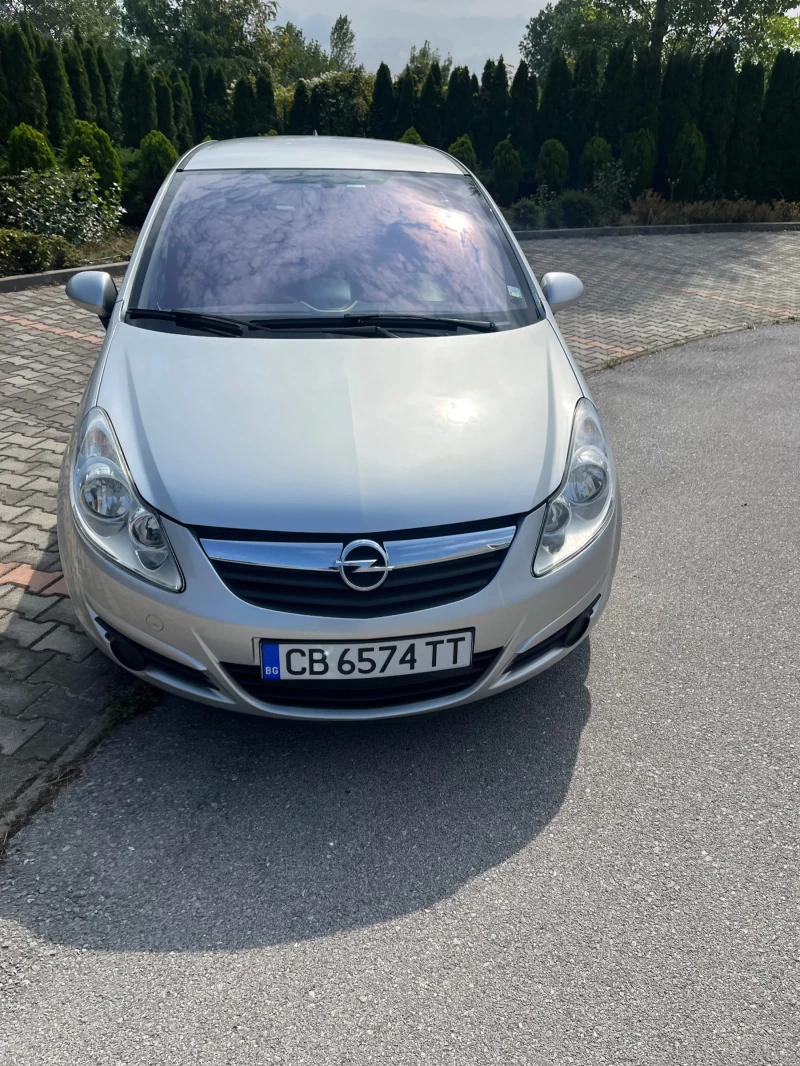 Opel Corsa 1.2 16V 4цил., снимка 8 - Автомобили и джипове - 48577319