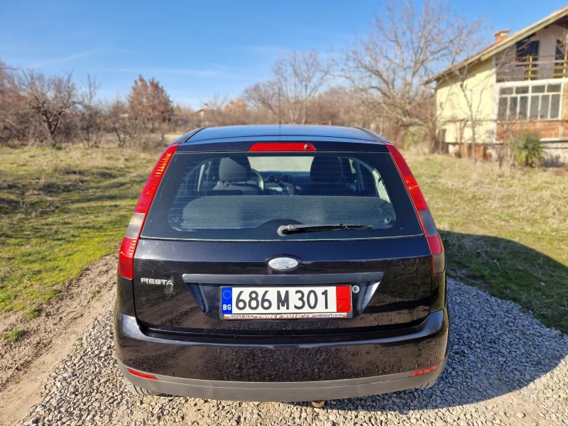 Ford Fiesta 1.3i  верига топ състояние , снимка 3 - Автомобили и джипове - 49436342