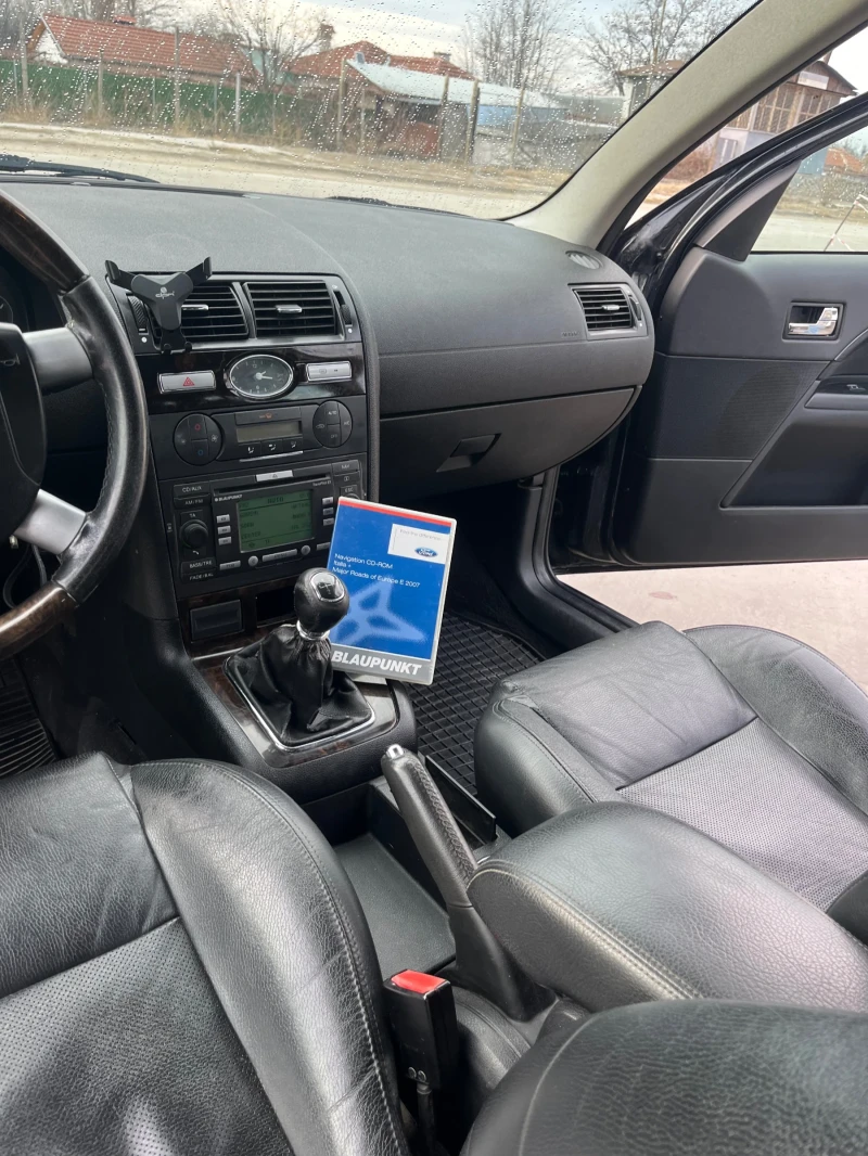 Ford Mondeo 2.0tdci Ghia, снимка 8 - Автомобили и джипове - 50079452