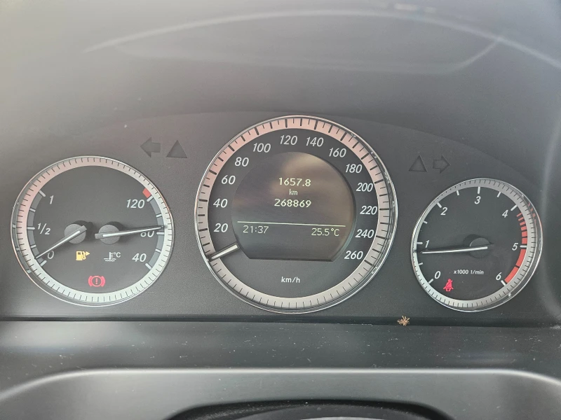 Mercedes-Benz C 220 2.2 CDi Германия , снимка 10 - Автомобили и джипове - 50964559