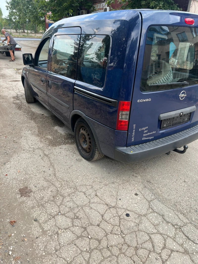 Opel Combo, снимка 5 - Автомобили и джипове - 52574562