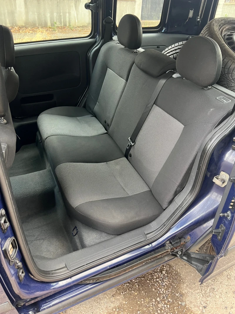 Opel Combo, снимка 9 - Автомобили и джипове - 52574562