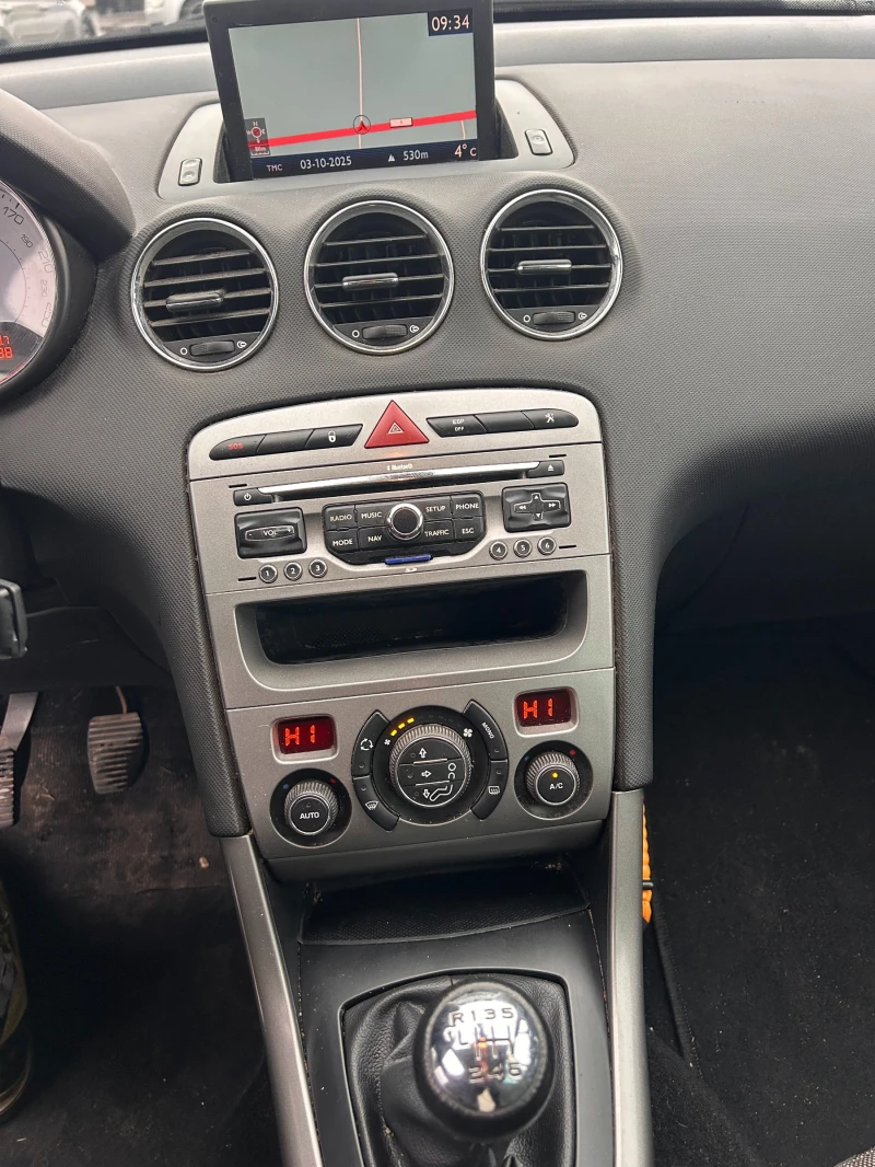 Peugeot 308 1.6HDI NAVI EURO 5, снимка 12 - Автомобили и джипове - 51933881
