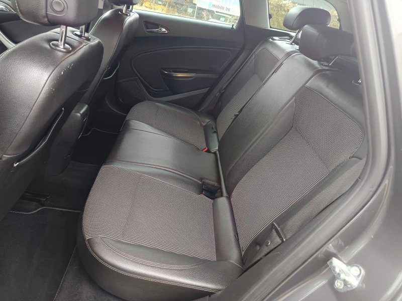 Opel Astra 1.7CDTI  COSMO, снимка 13 - Автомобили и джипове - 52321606