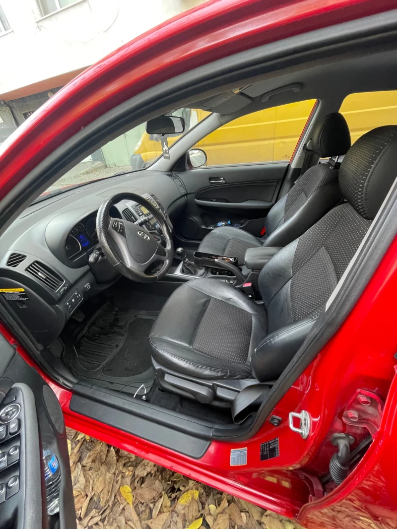Hyundai I30, снимка 5 - Автомобили и джипове - 52795415