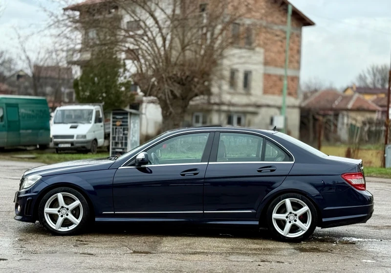 Mercedes-Benz C 320 4х4* Navi* AMG* XENON, снимка 8 - Автомобили и джипове - 53077973