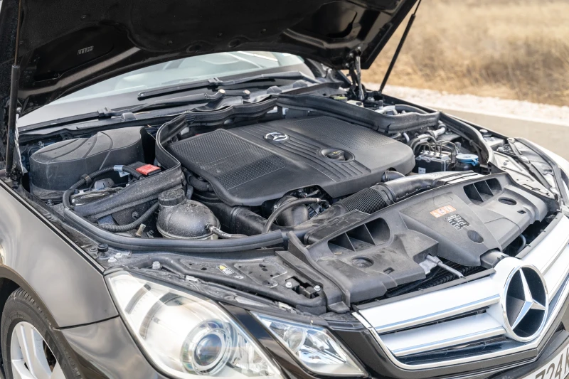 Mercedes-Benz E 250, снимка 5 - Автомобили и джипове - 53261461