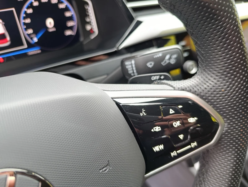 VW Arteon 2.0TDI DSG- R-Line ГАРАНЦИЯ, снимка 13 - Автомобили и джипове - 53508729