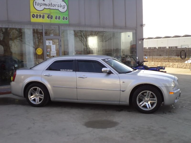 Chrysler 300c sport!!!, снимка 7 - Автомобили и джипове - 37128700