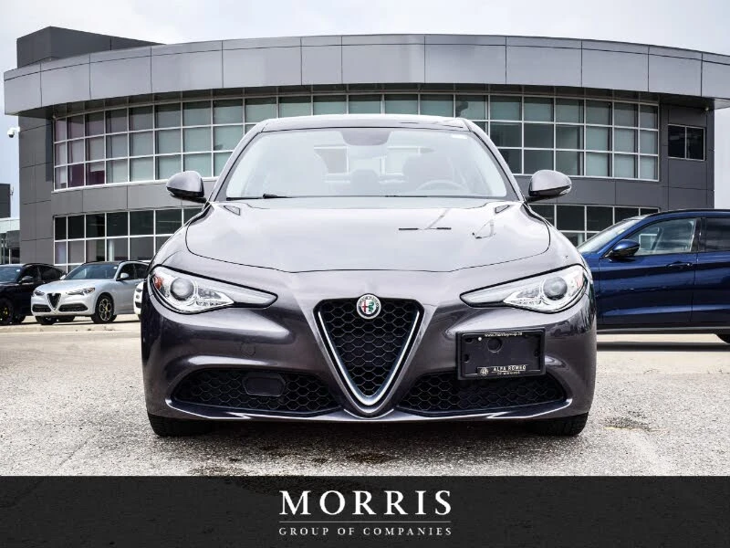 Alfa Romeo Giulia AWD * CARFAX * АвтоКредит * (ЦЕНА ДО БГ), снимка 2 - Автомобили и джипове - 53244076