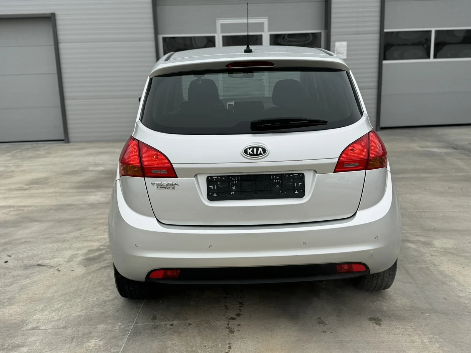 Kia Venga 1.4 LPG - изображение 2