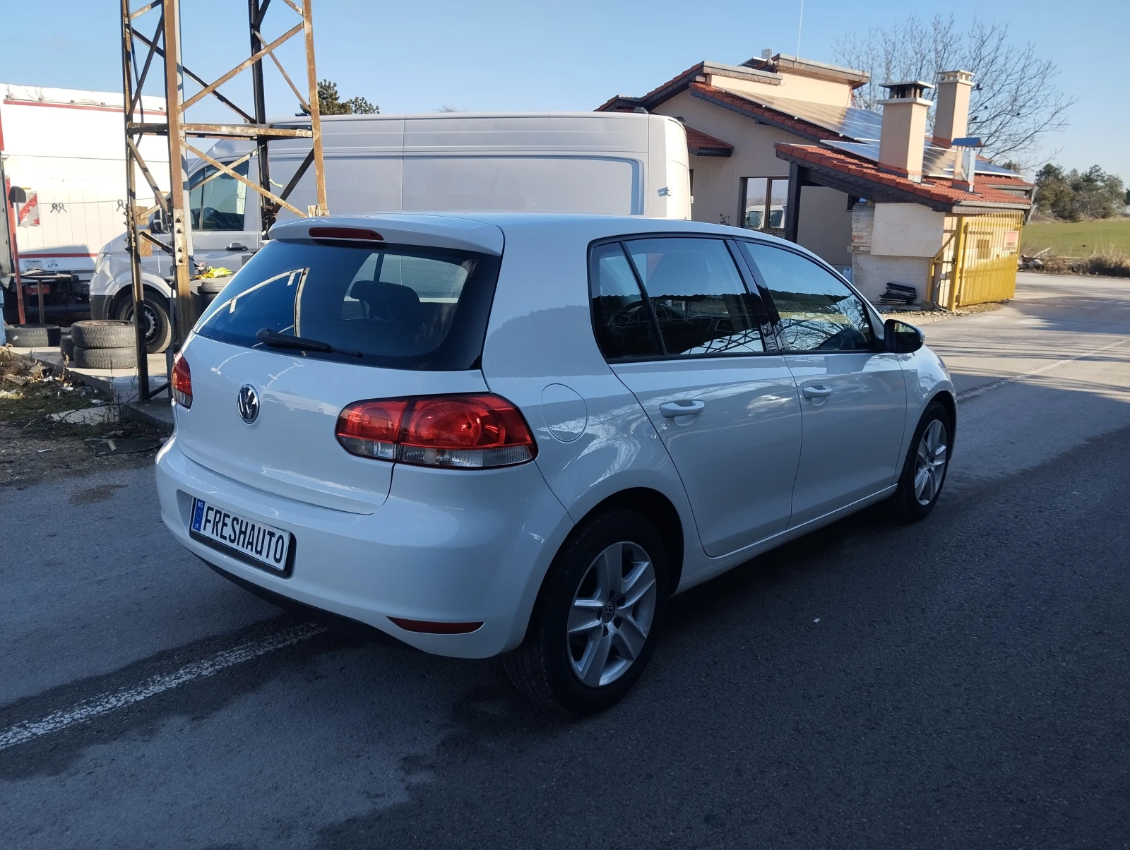 VW Golf 1.6ГАЗ - изображение 5