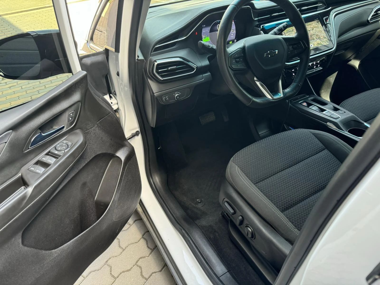 Chevrolet Bolt 1LT - изображение 10