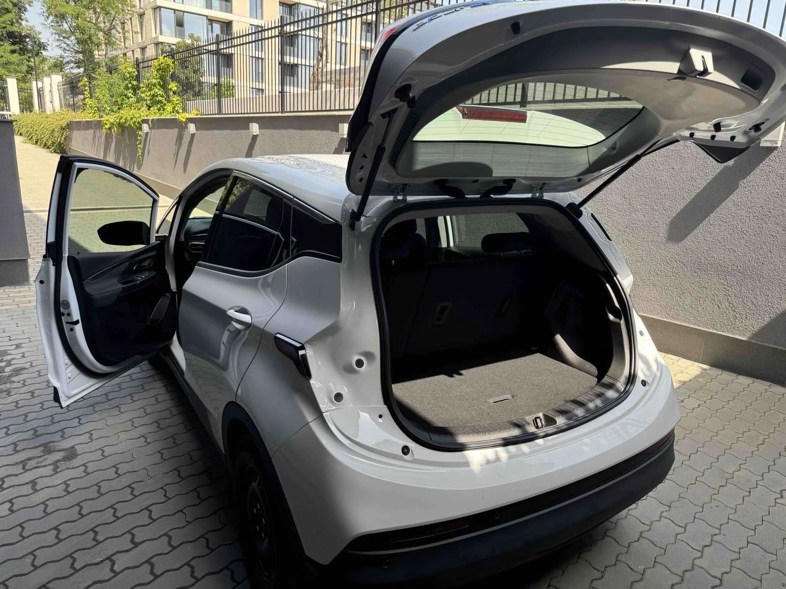 Chevrolet Bolt 1LT - изображение 5