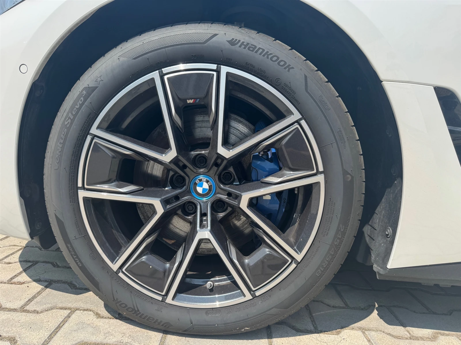 BMW i4 M50 Гран Купе - изображение 5